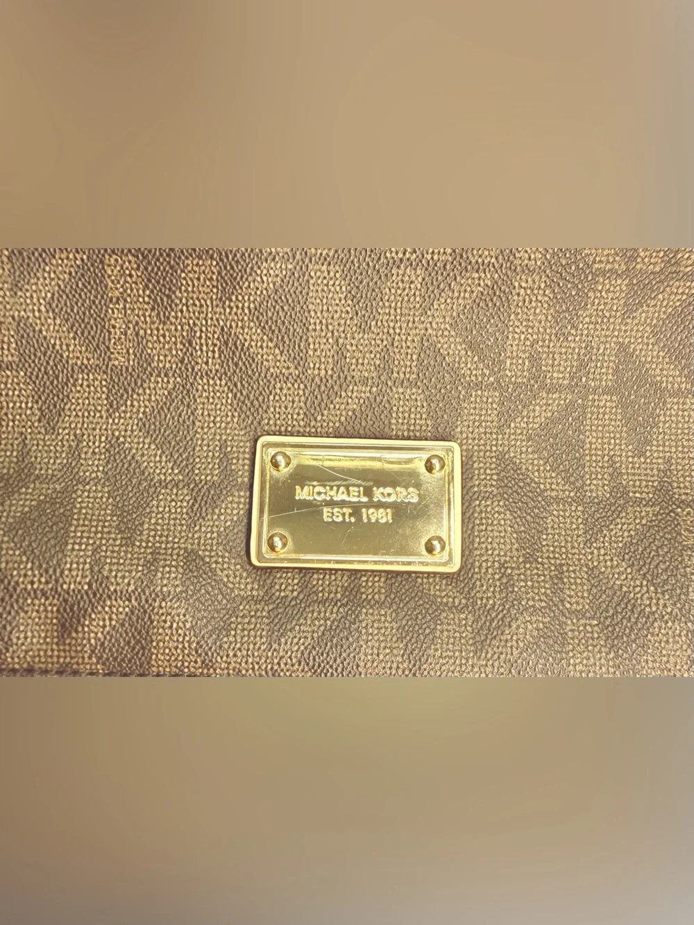 💐 Michael Kors Signature Print Crossbody Bag